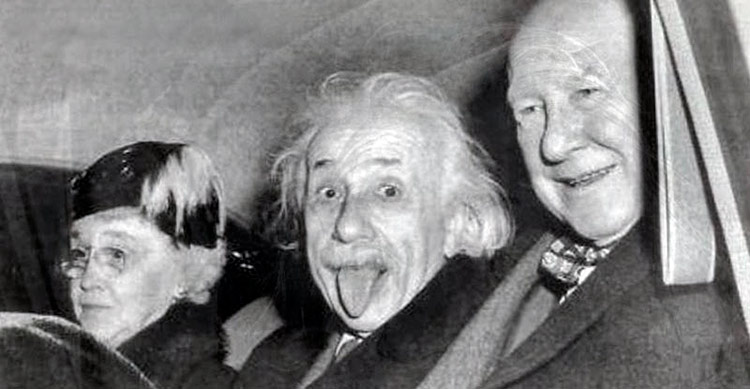 Фотография Альберта Эйнштейна. Полная версия